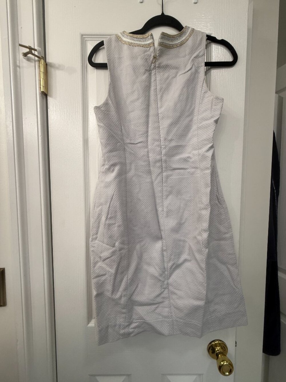 Lilly Pulitzer Blue Embroidered Shift Dress Size 4 | Gold Trim Resort Cocktail D - Picture 6 of 6